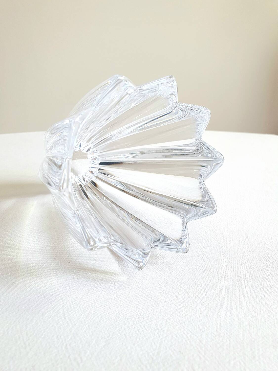 Vase tulipe en cristal suède 70s