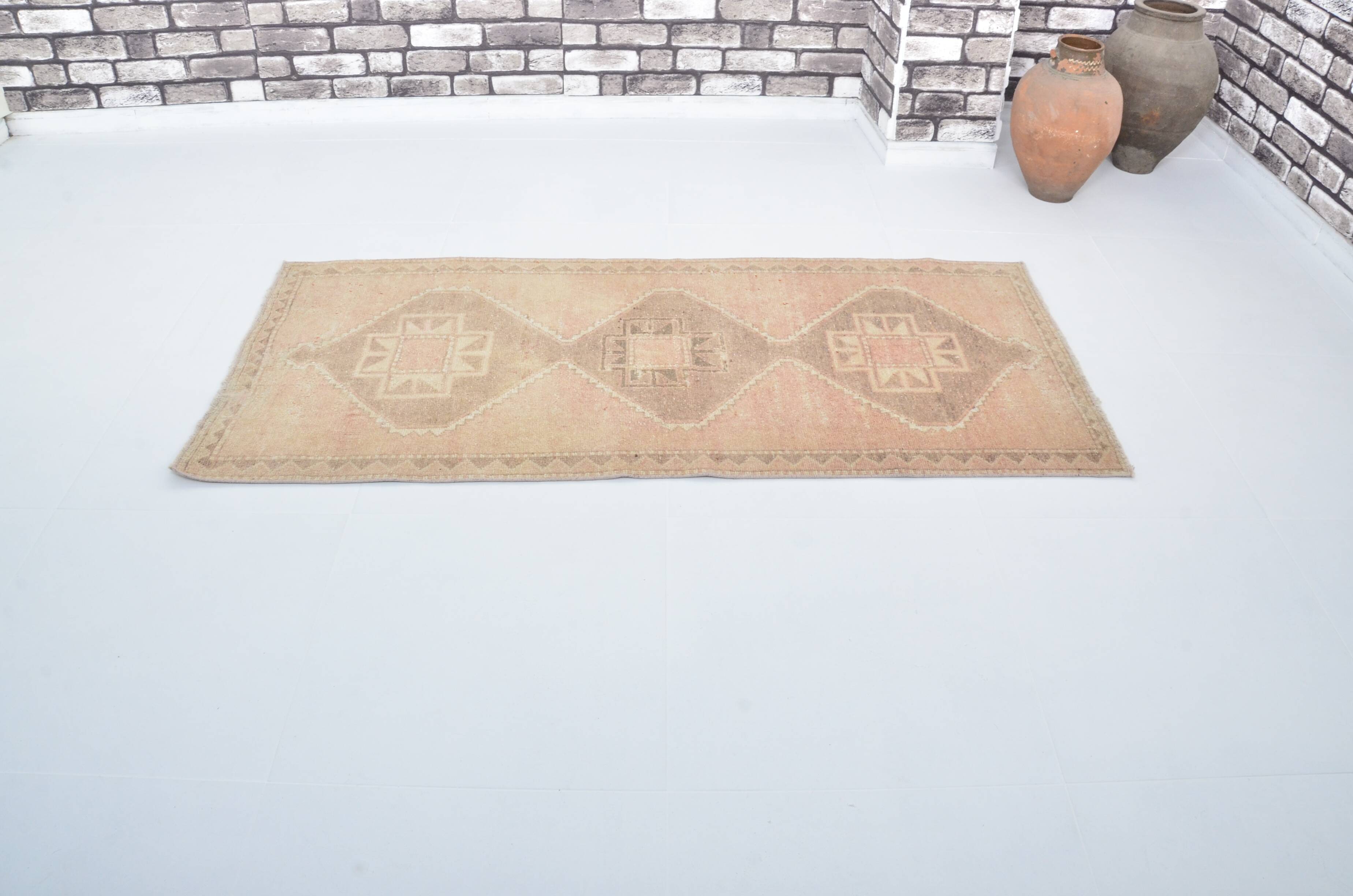 Small Geometric Area Carpet sku 3334