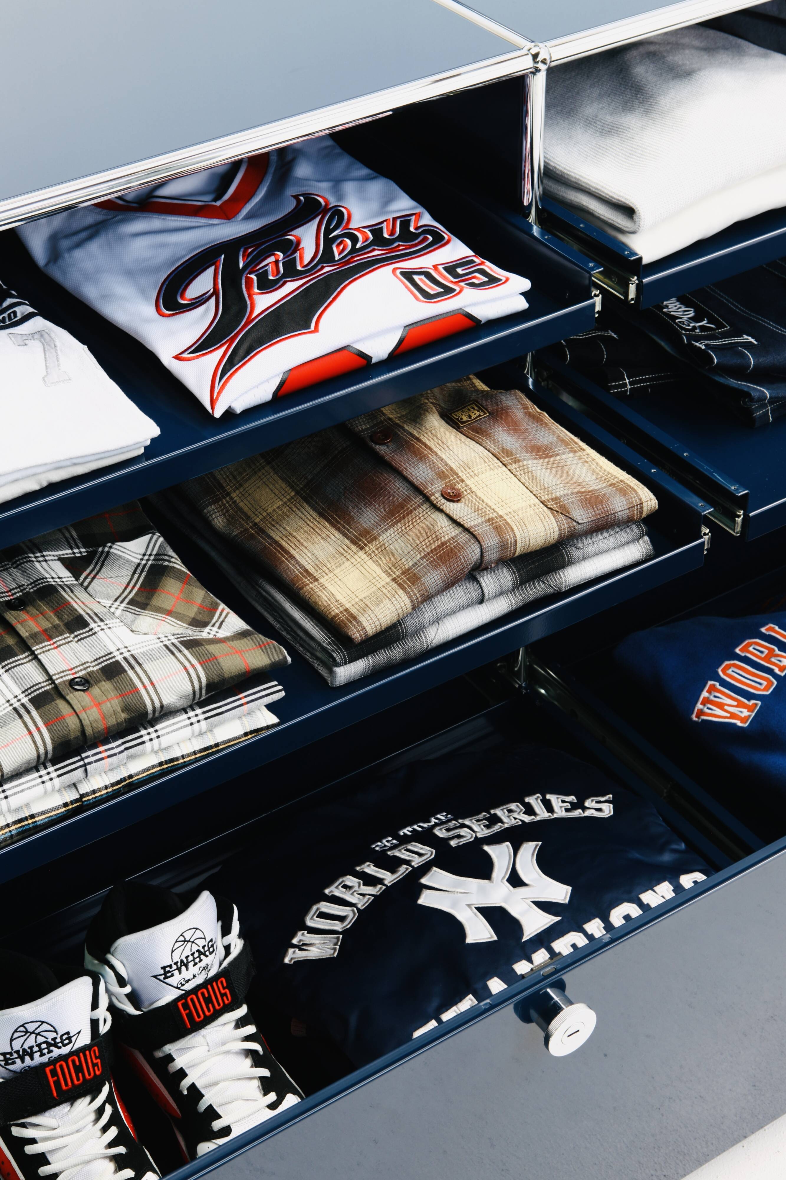 Usm Haller furniture