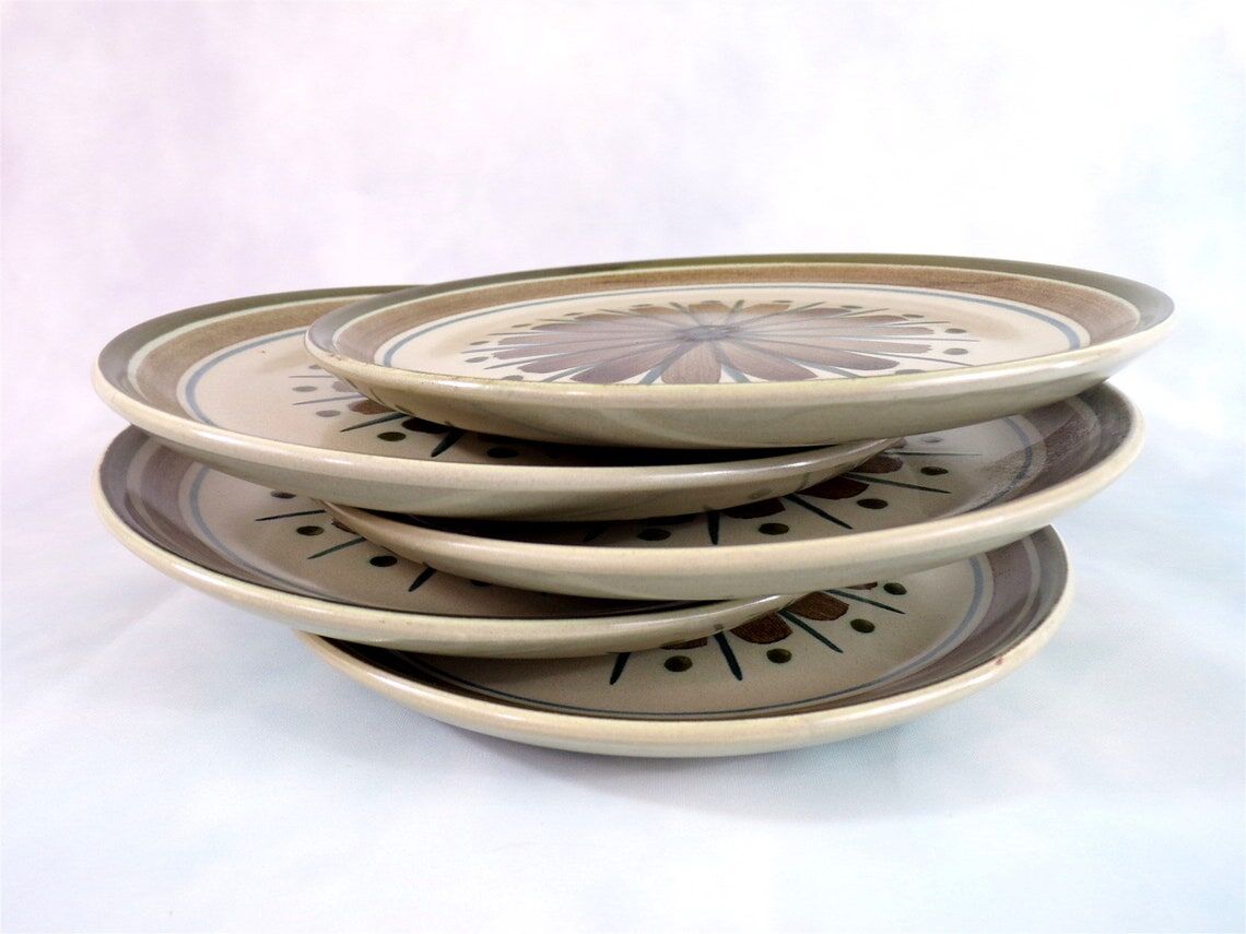 Set of 5 dessert plates Longchamp France