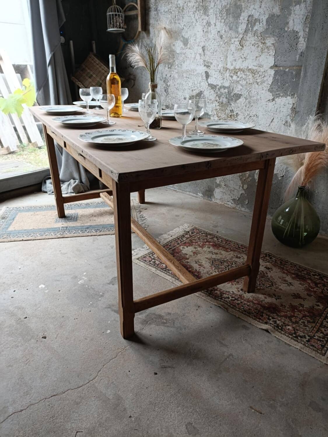 Farmhouse table
