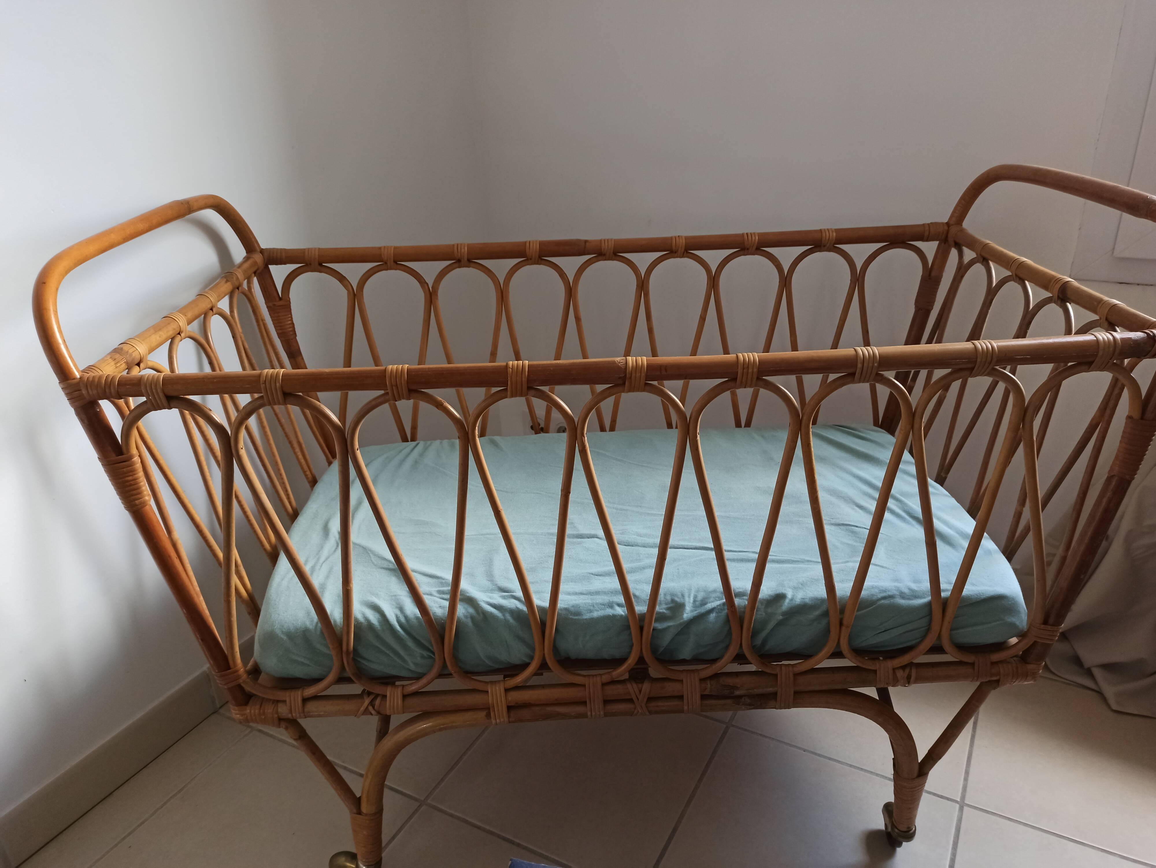 Berceau en rotin