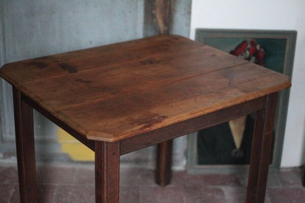 Table bois avec 1 tiroir, table de salon, cuisine, table bois vintage
