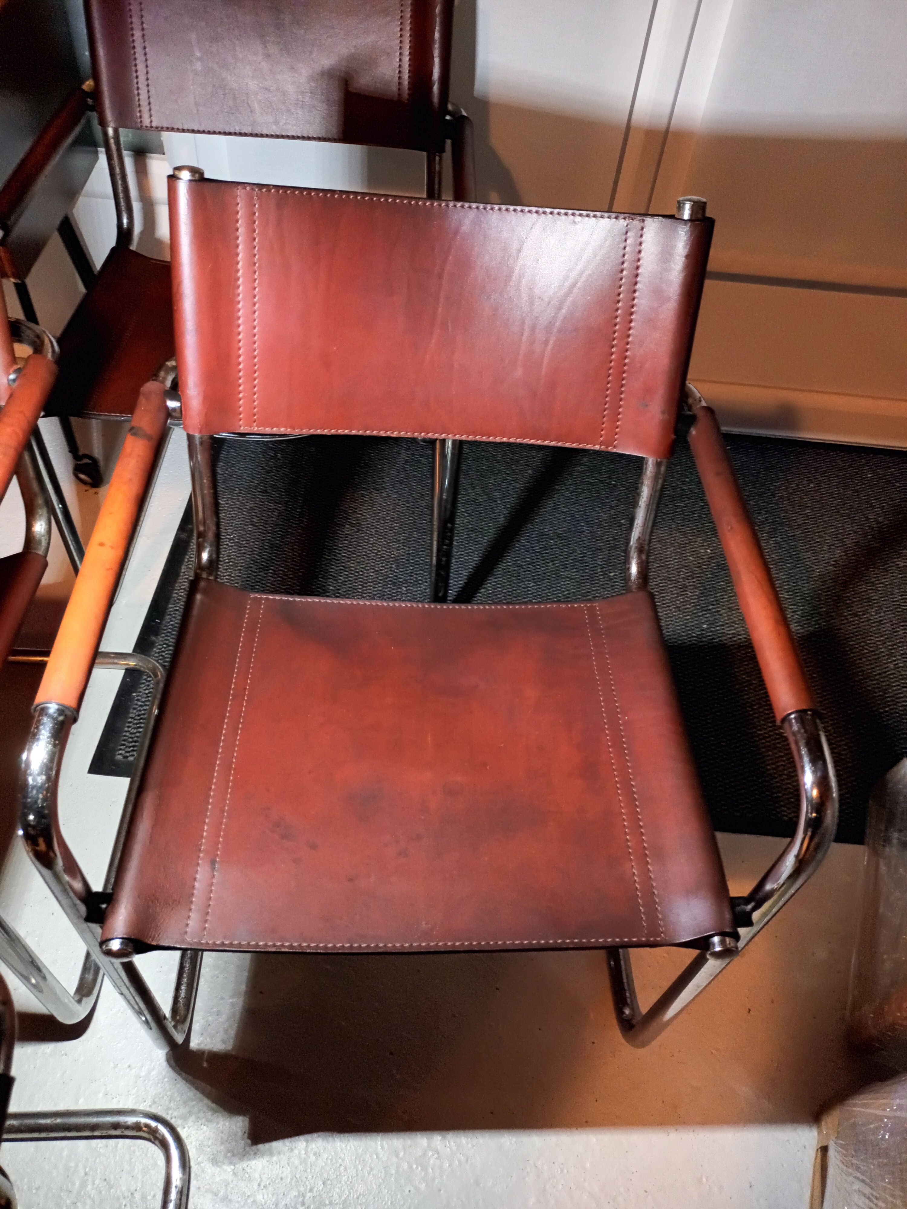 Set of 6 brown leather armchairs