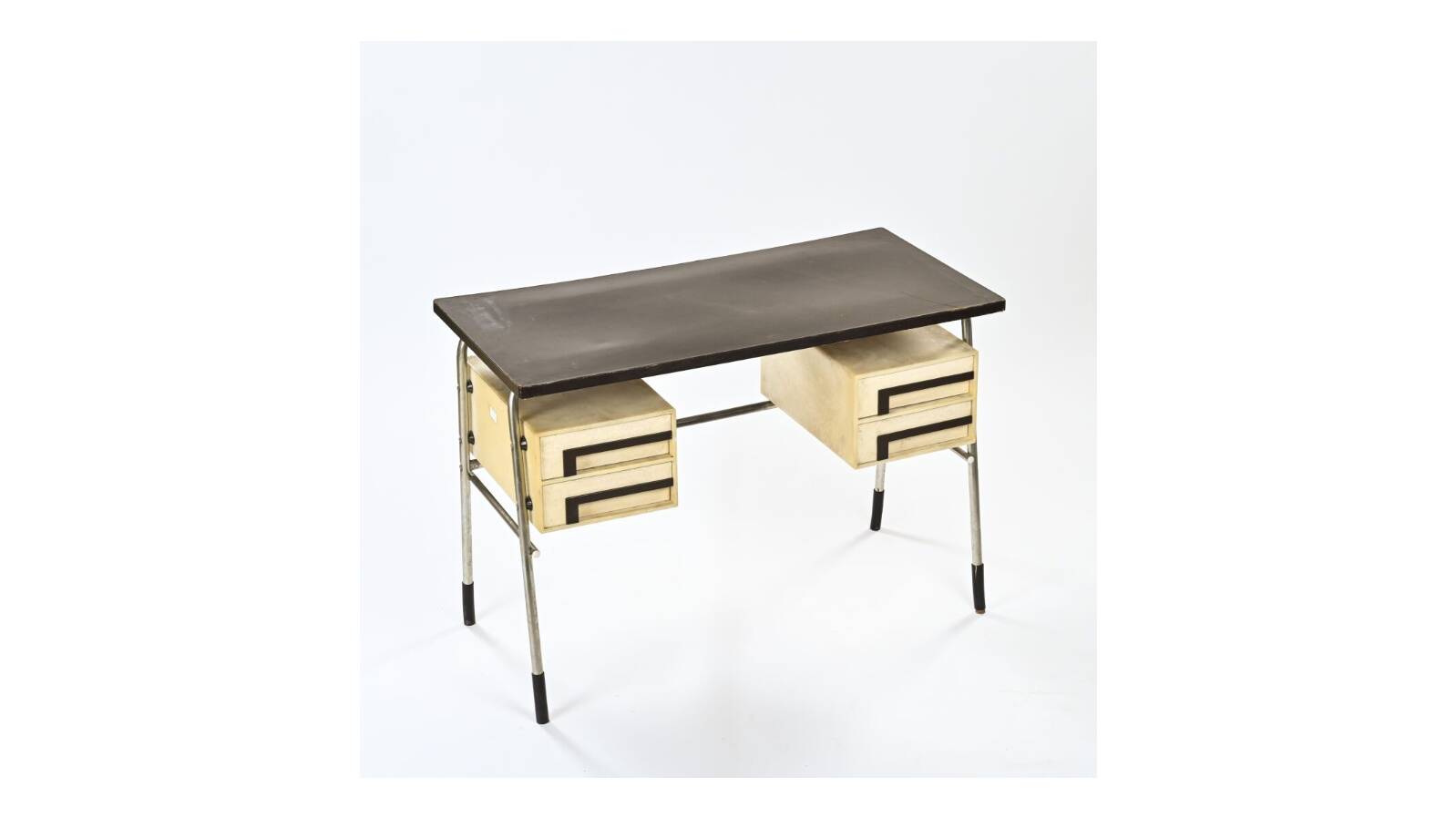 Desk with tubular base in chromed metal