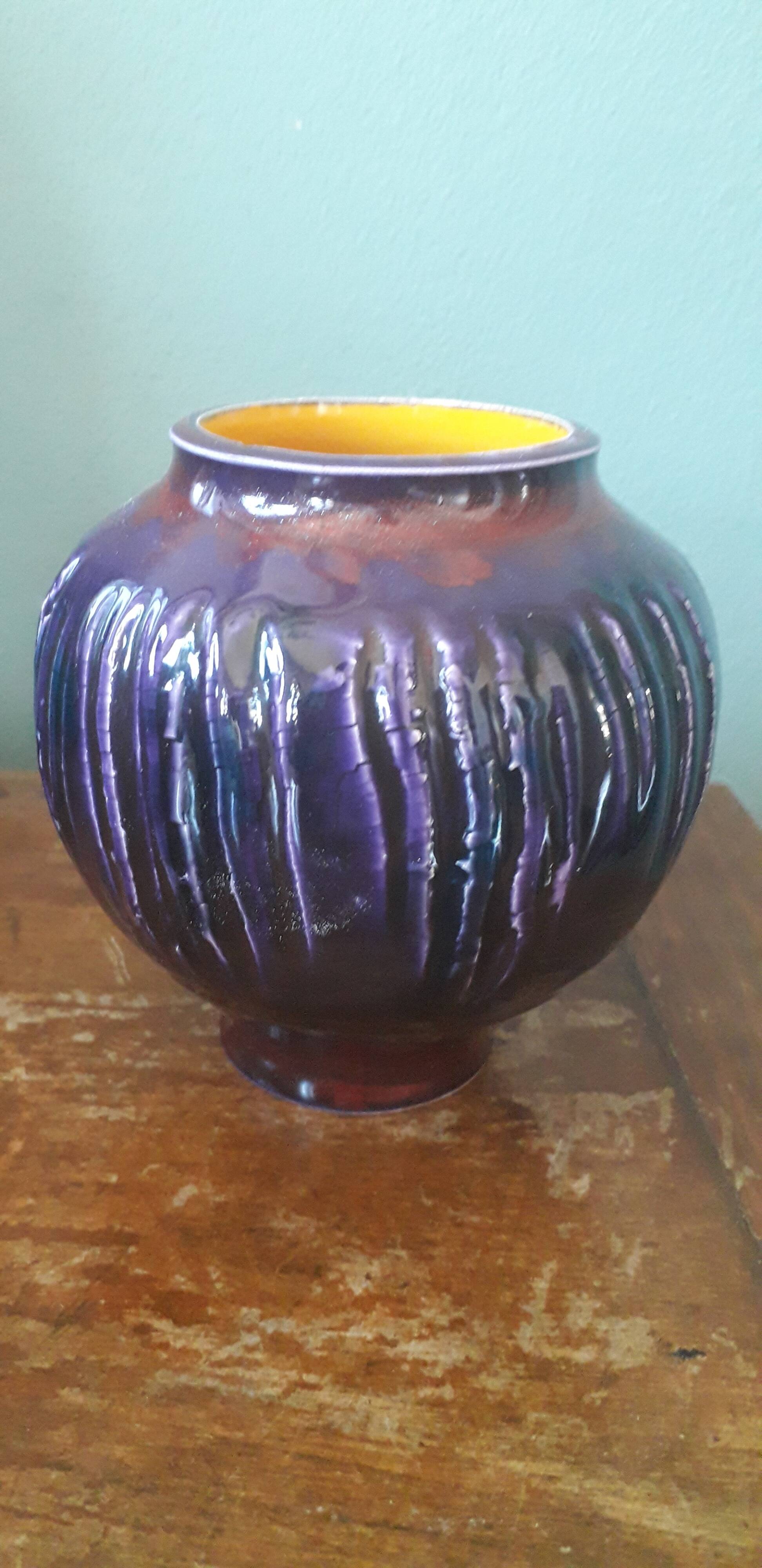 Very original vintage vase