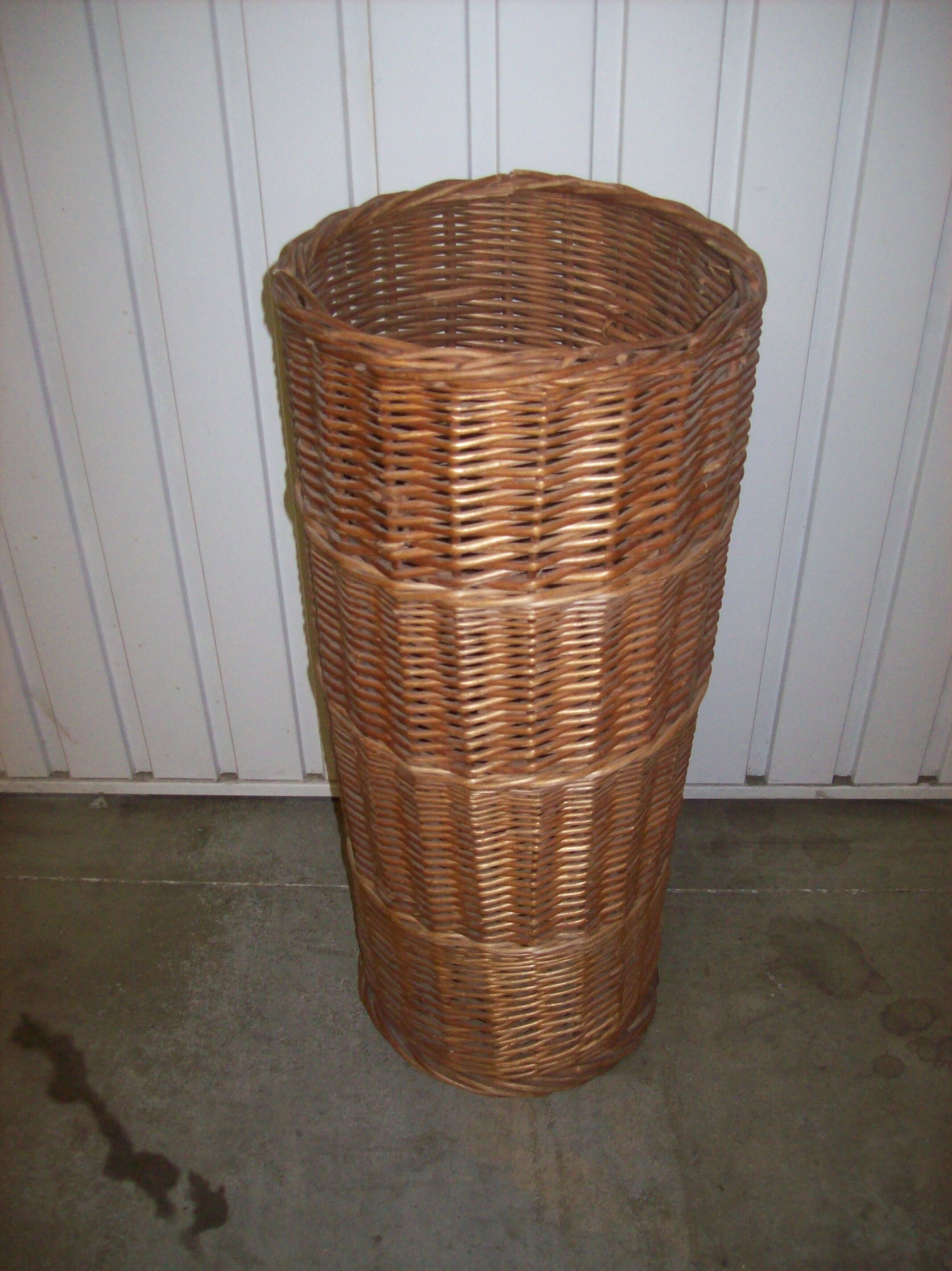 Porte parapluie en osier