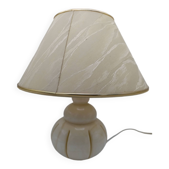 Lampe en albâtre . 70 ' . Pied ajourée lumineux .