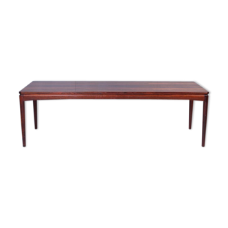 Mid-century Scandinavian coffee table in 1950s rosewood