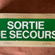 Set of 2 blocks emergency exit 90s