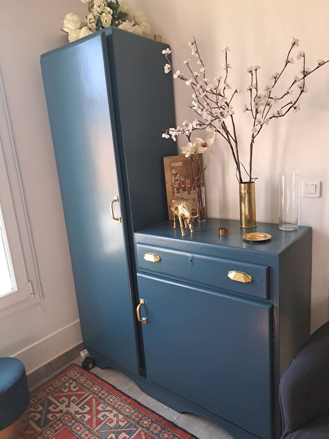 Armoire asymétrique vintage