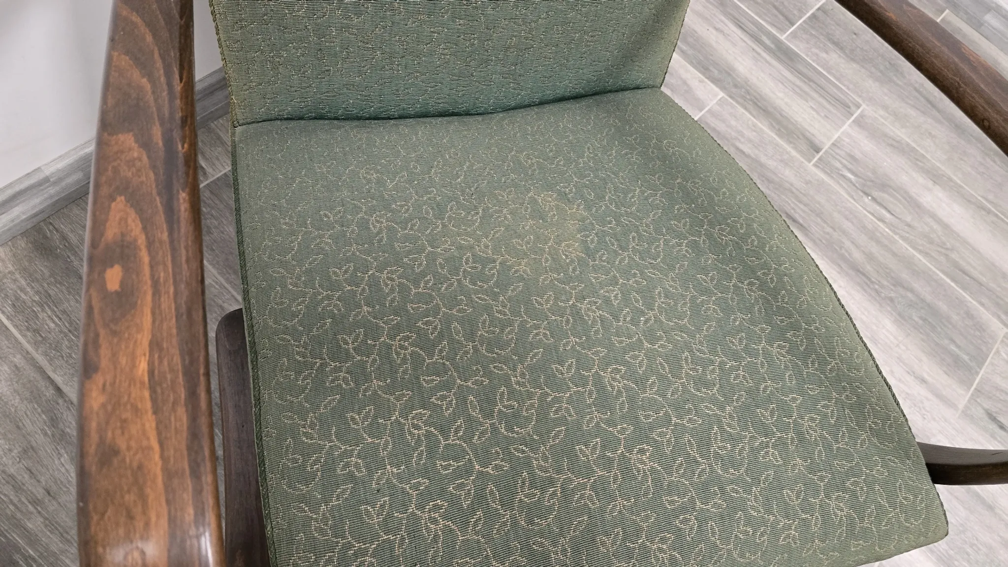 Fauteuil Art Déco par Jindrich Halabala