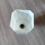 Opaline sur douille porcelaine en plafond