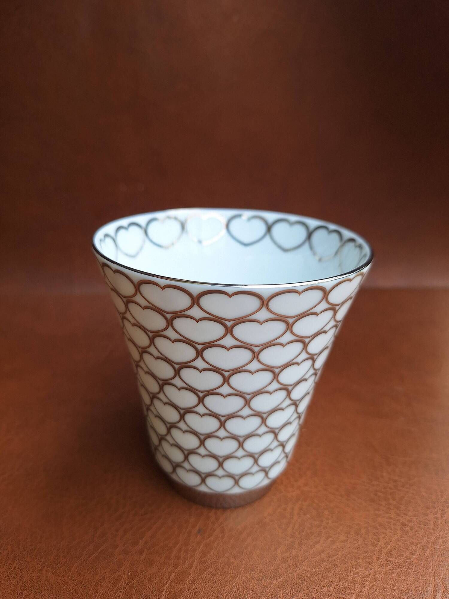HAVILAND Limoges porcelain Gold & White Vase pot ONZE DE COEUR hand-decorated