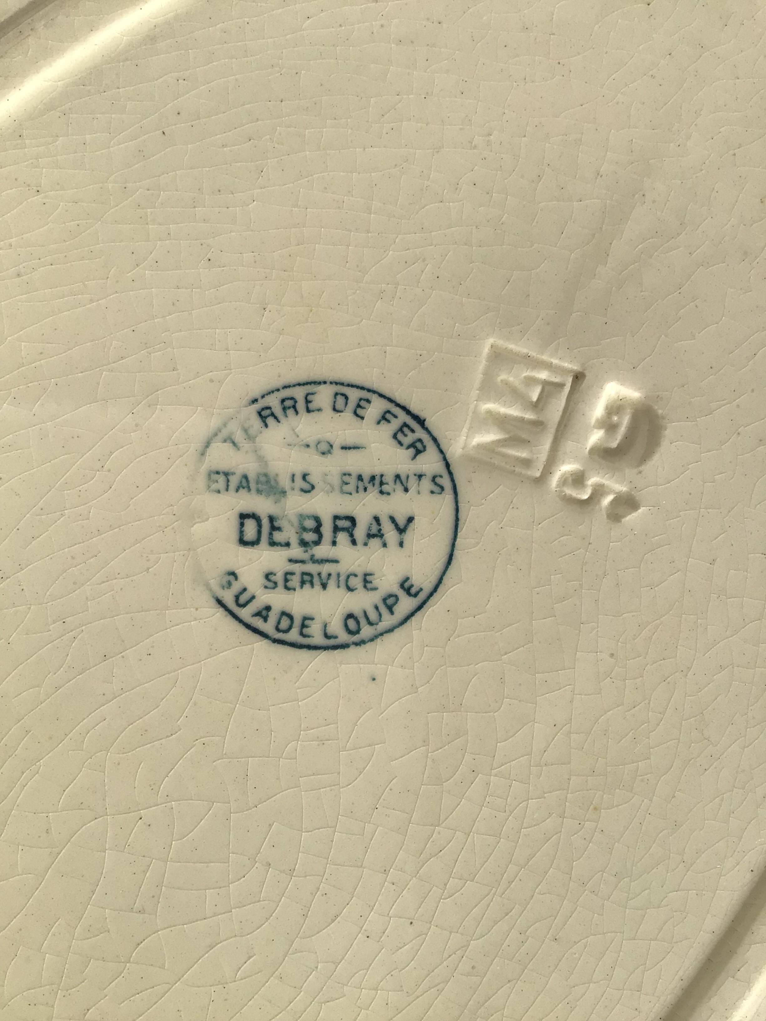 Terre de Fer Guadeloupe Debray gray blue dish