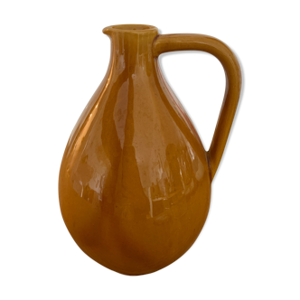 Mustard pitcher