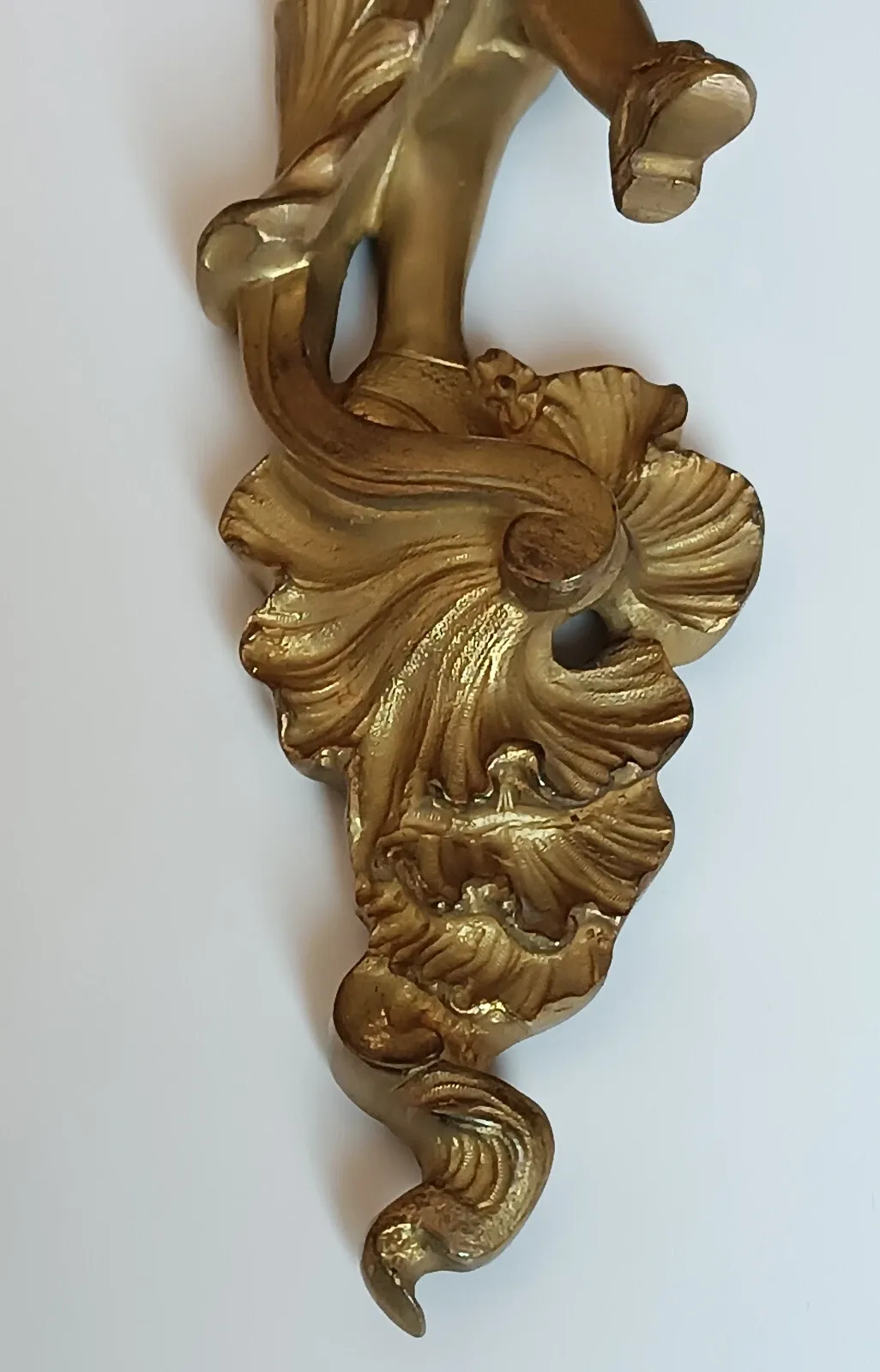 Pair of Régence style wall sconces in gilded bronze