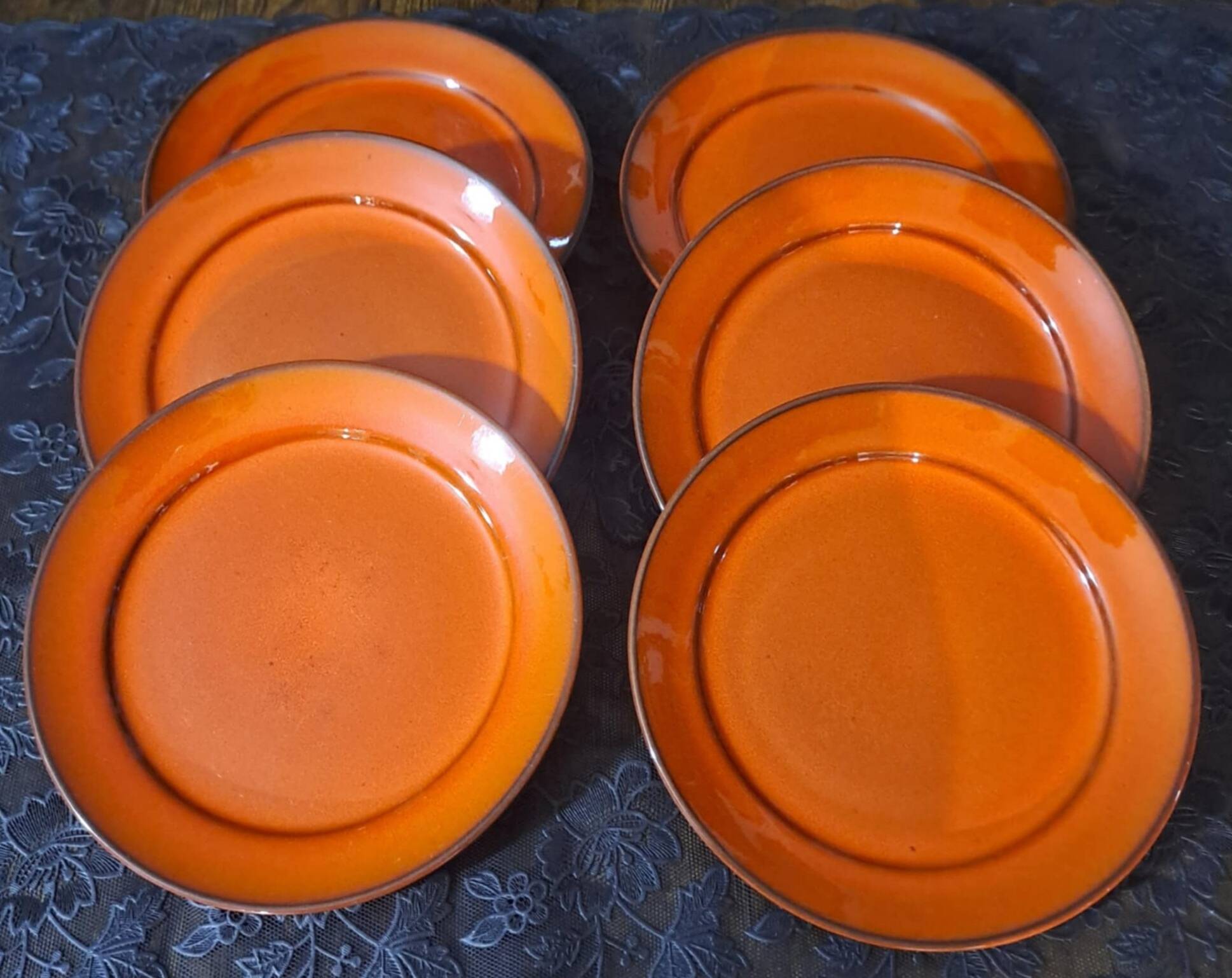 6 vintage dessert plates