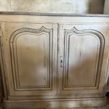 Buffet XVIII e siècle en bois peint blanc cassé