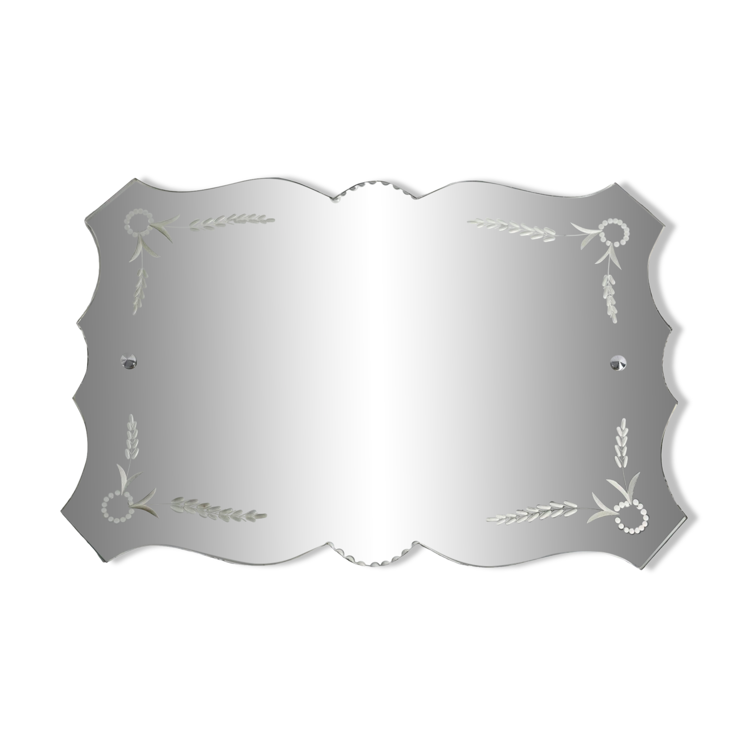 Engraved beveled mirror
