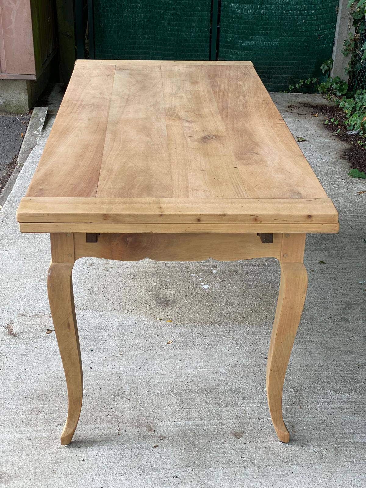 Louis XV extendable dining table from the 18th century, renovated in solid oak, 315cm