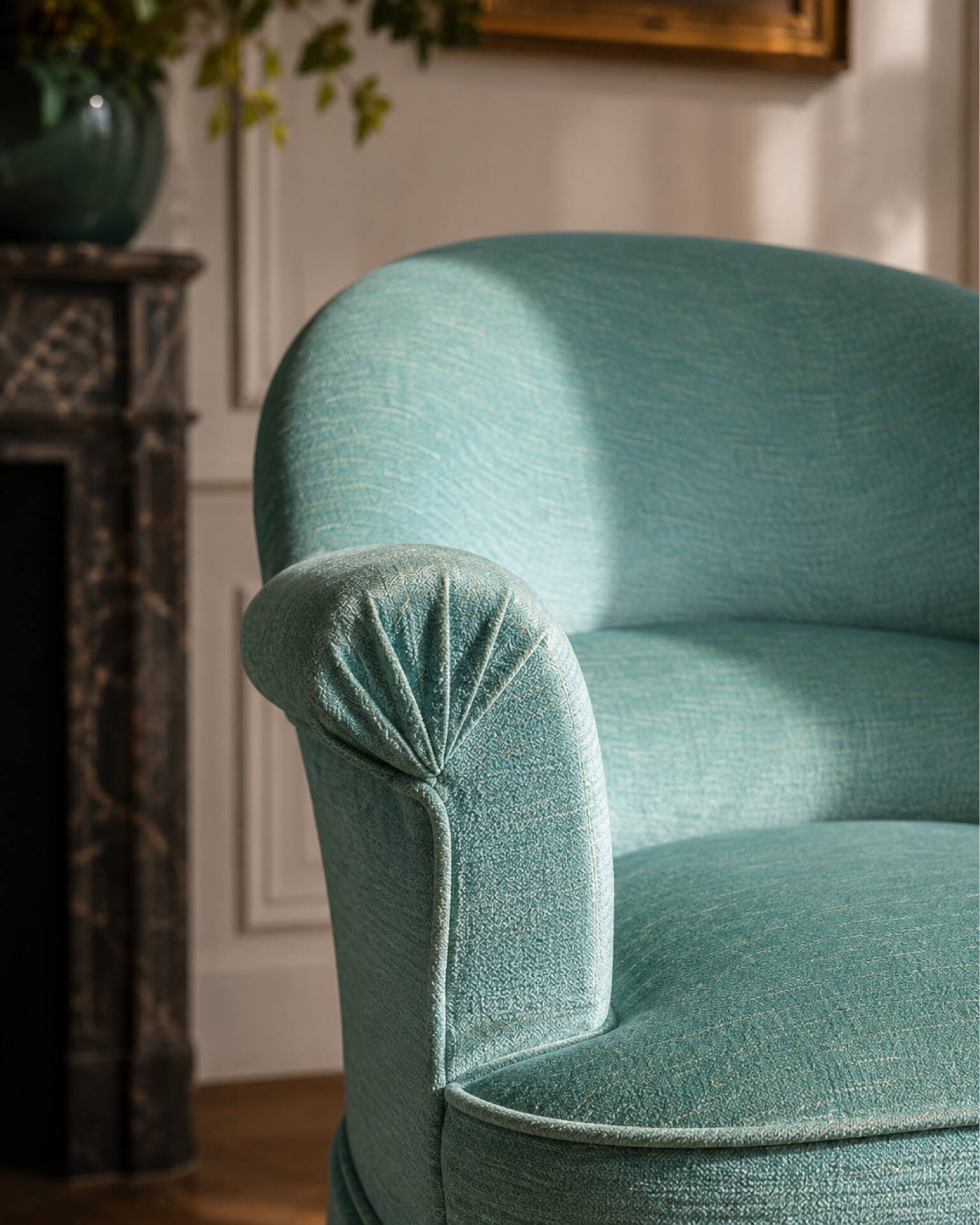Pair of green velvet frog chairs from the 1970s.