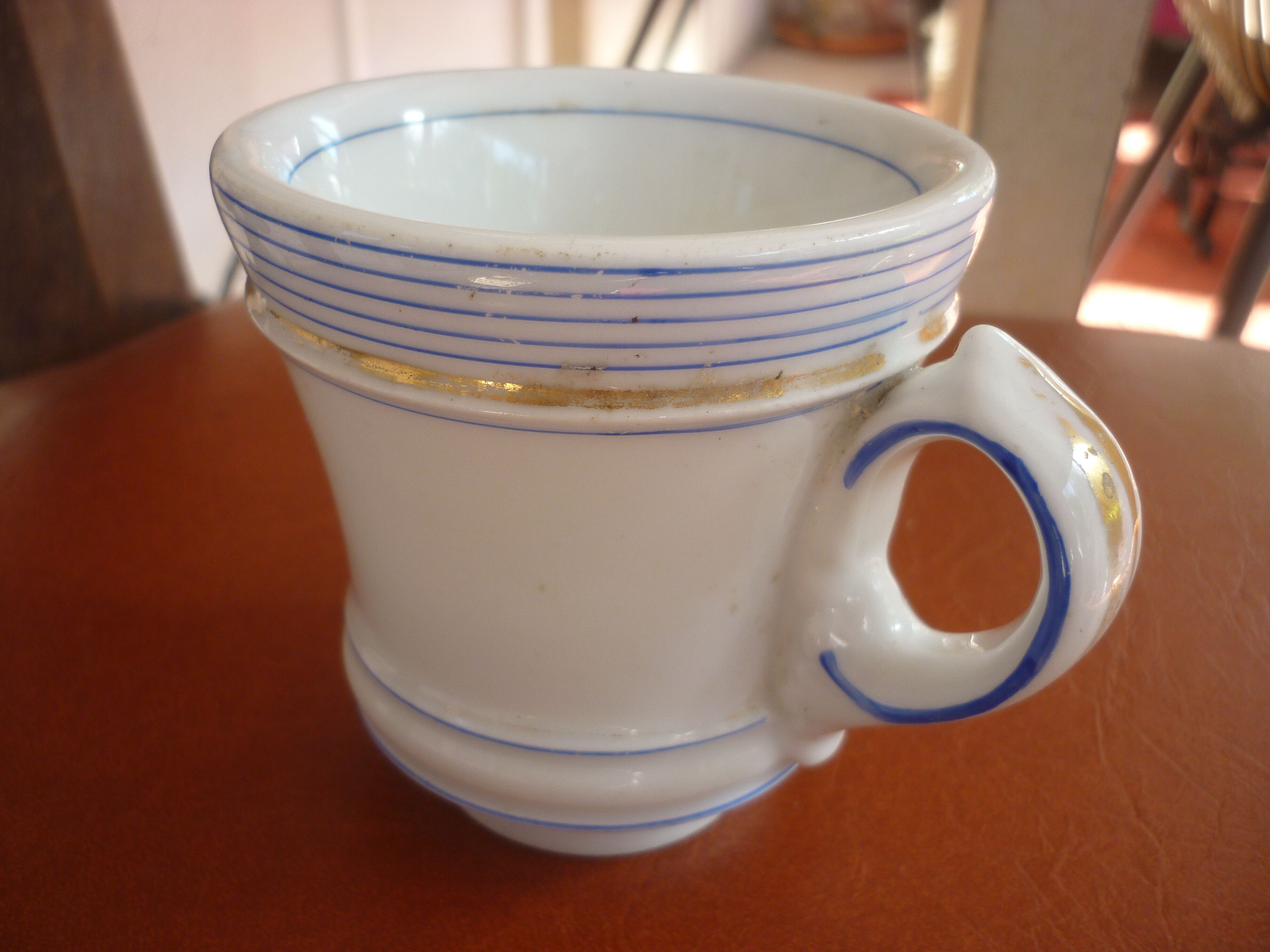 Old cup brulot porcelain blue liseres