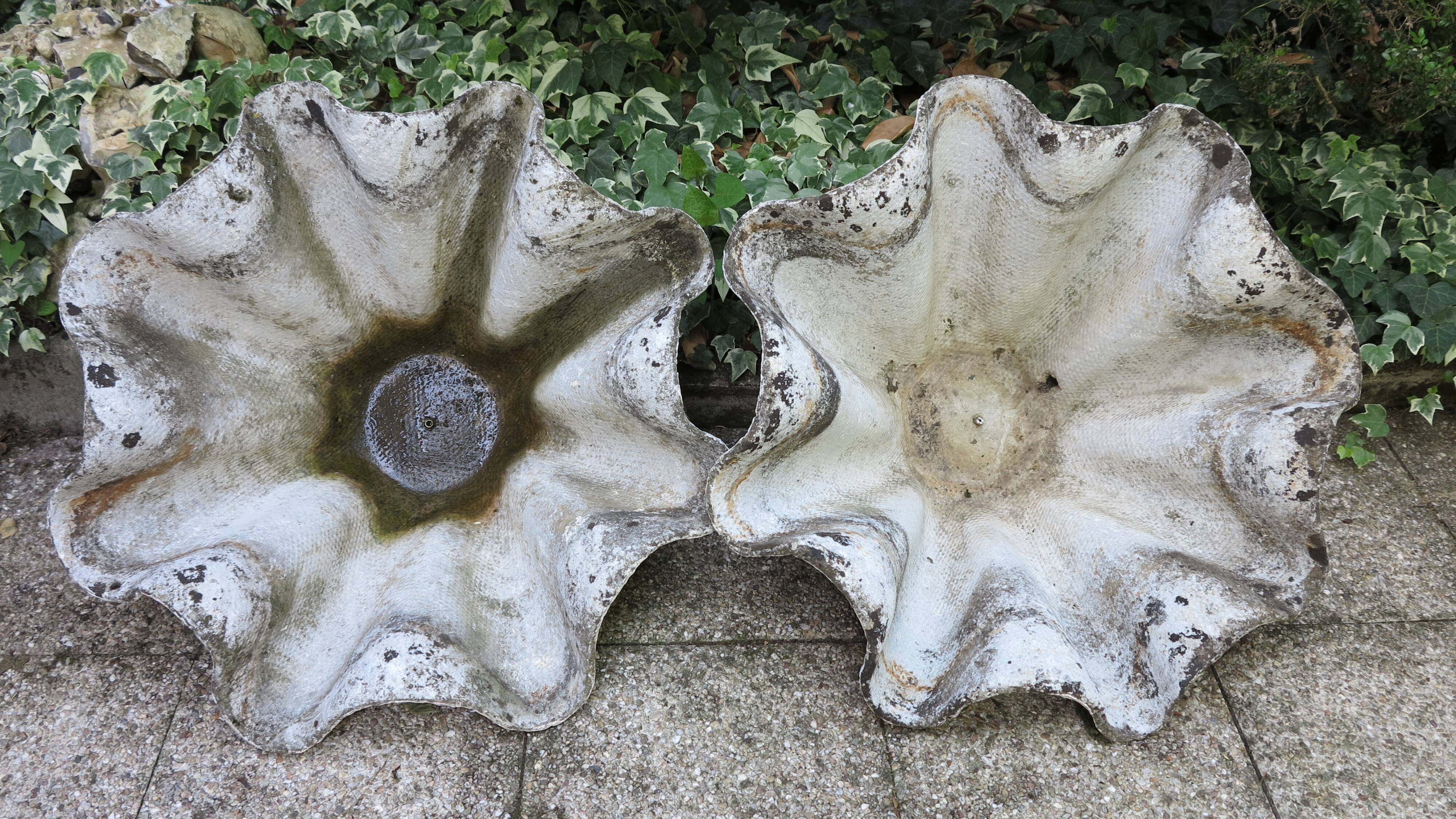 pair of handkerchief-shaped fiber cement basins from the 60s