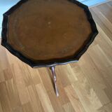 Gueridon period tripod in mahogany style nineteenth century