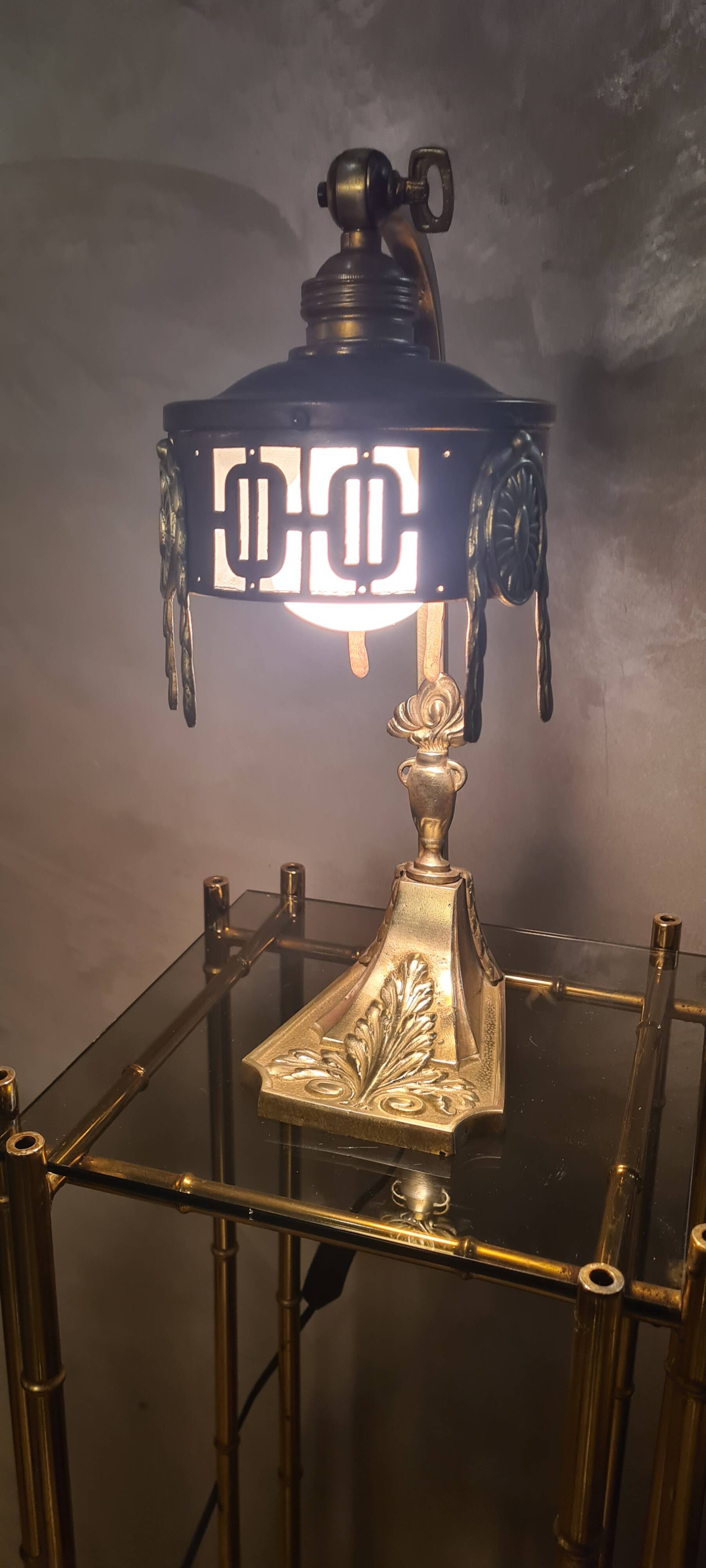1900 bronze and brass art nouveau lamp, inspired by Napoleon 3, 35x18