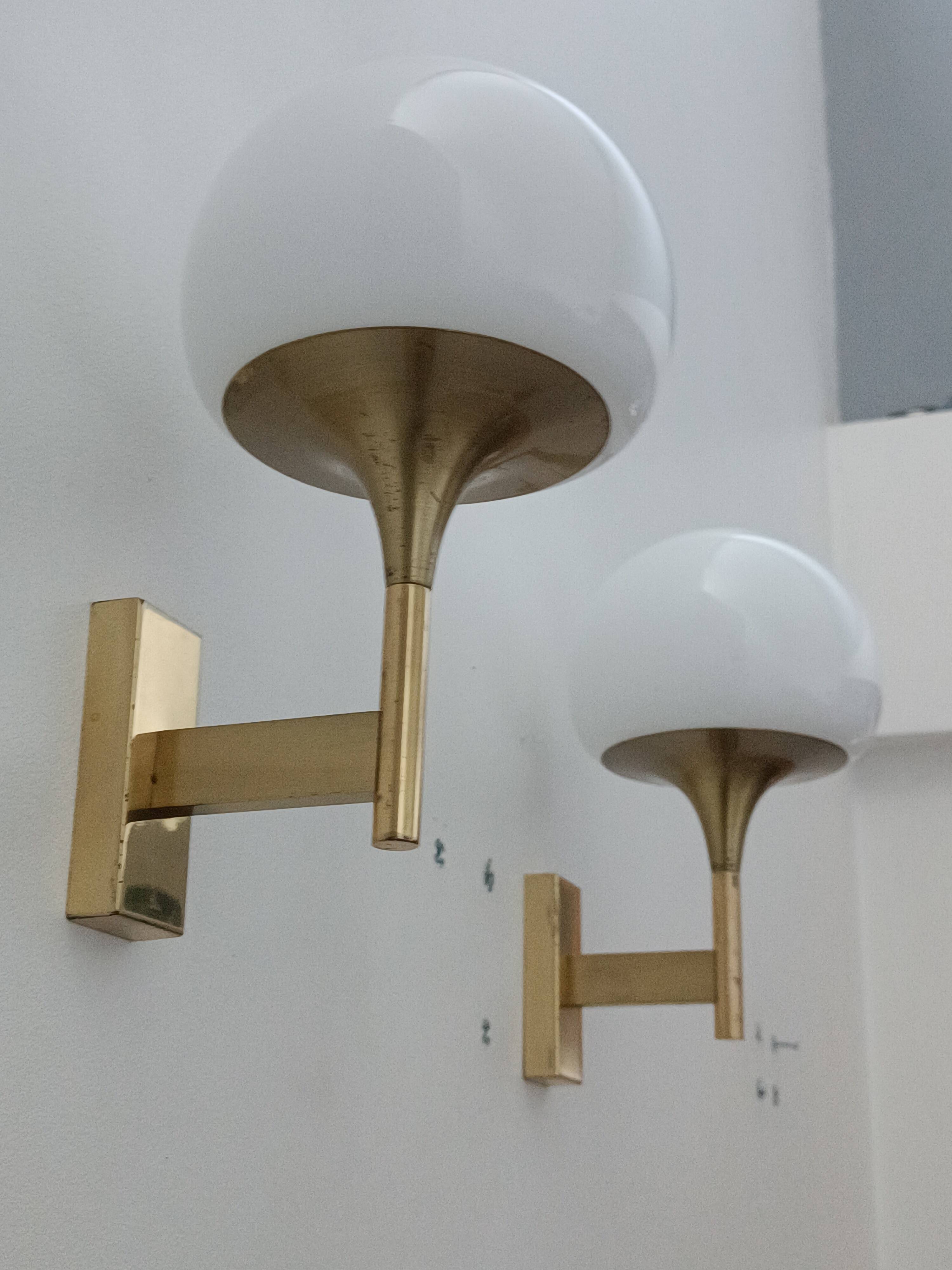 Paire d'appliques murales par Gaetano Sciolari 1970s