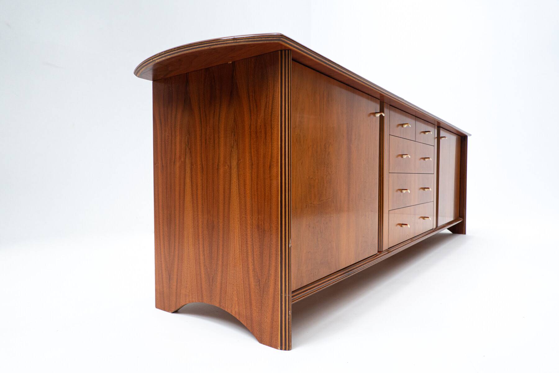 Buffet en bois avec tiroirs datant du milieu du siècle dernier - Italie, années 1960