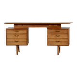 Bureau Alfred Cox du milieu du siècle en noyer et laiton. Style rétro/moderne/da