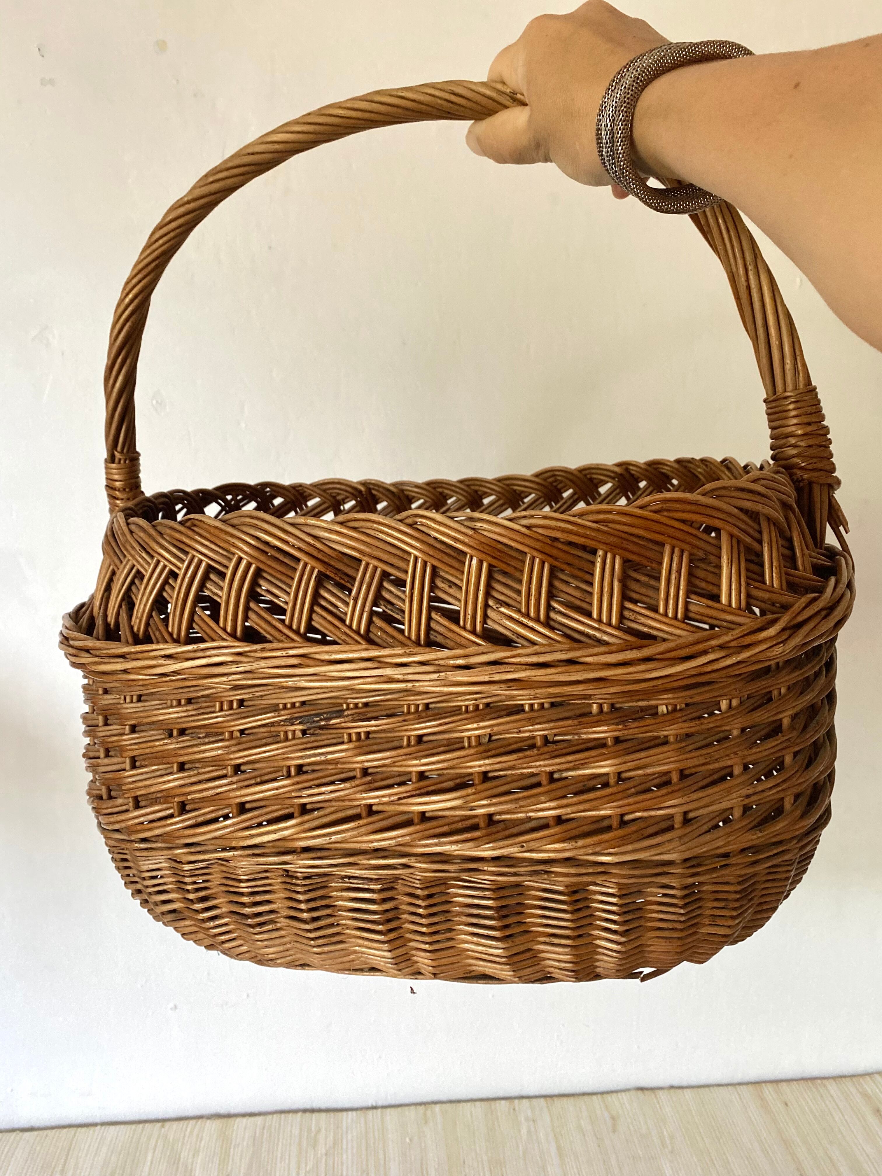 Vintage woven wicker basket