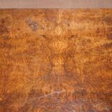 Renaissance writing table in flamed walnut, Pugin style, around 1850.