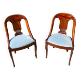 Paire de chaises gondoles en bois d’acajou