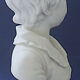 Buste d'enfant en biscuit de porcelaine