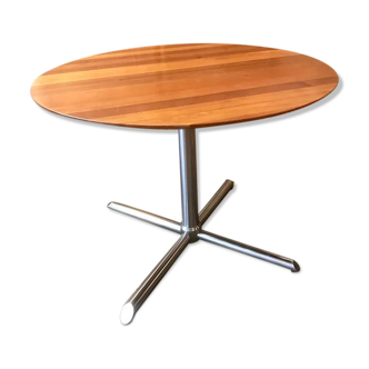 Table danoise des années 90 en noyer