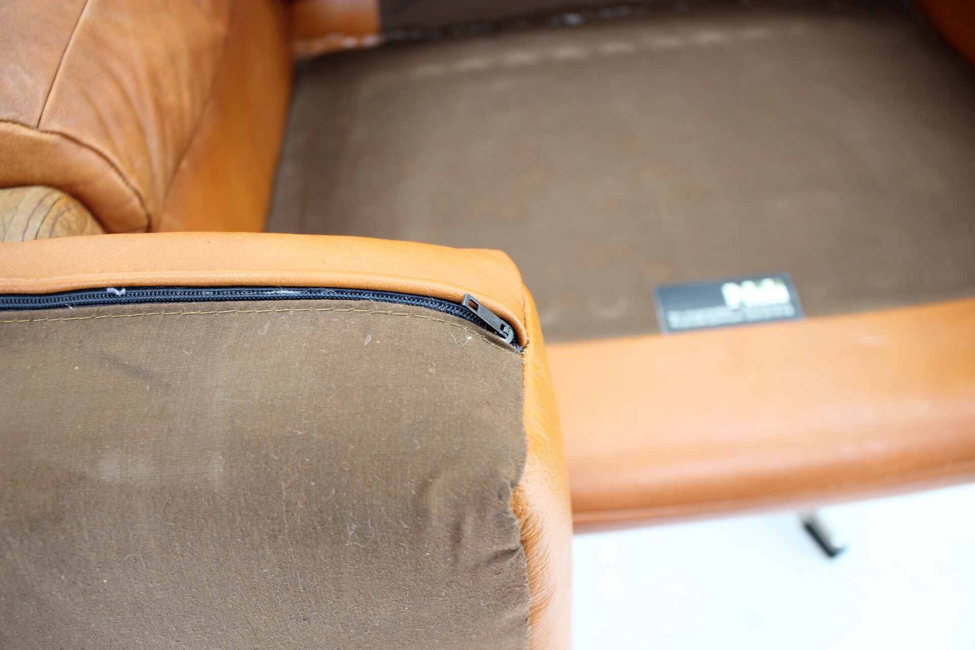 1970s leather swivel armchair by Nili Stoppmobler, Denmark