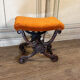 Tabouret en X, bois sculpté, XIXème siècle