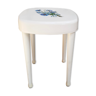 Syla stool