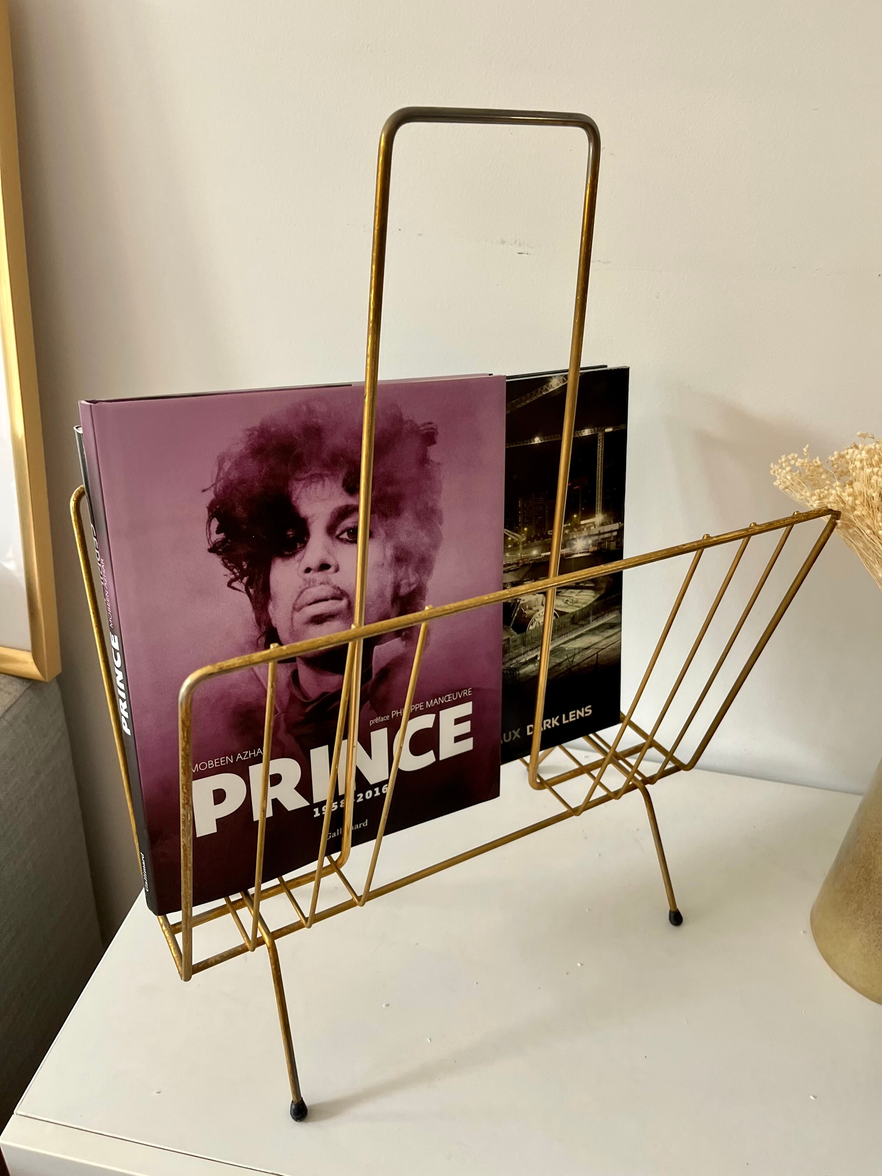 Vintage magazine holder