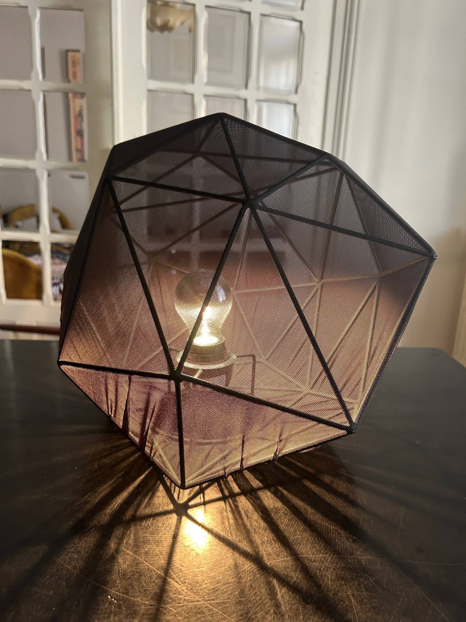 Aluminor pebble lamp