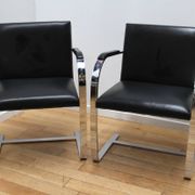 Paire de fauteuils BRNO, Knoll