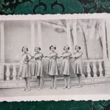 Black and white photography, dance group, girls, 1940s