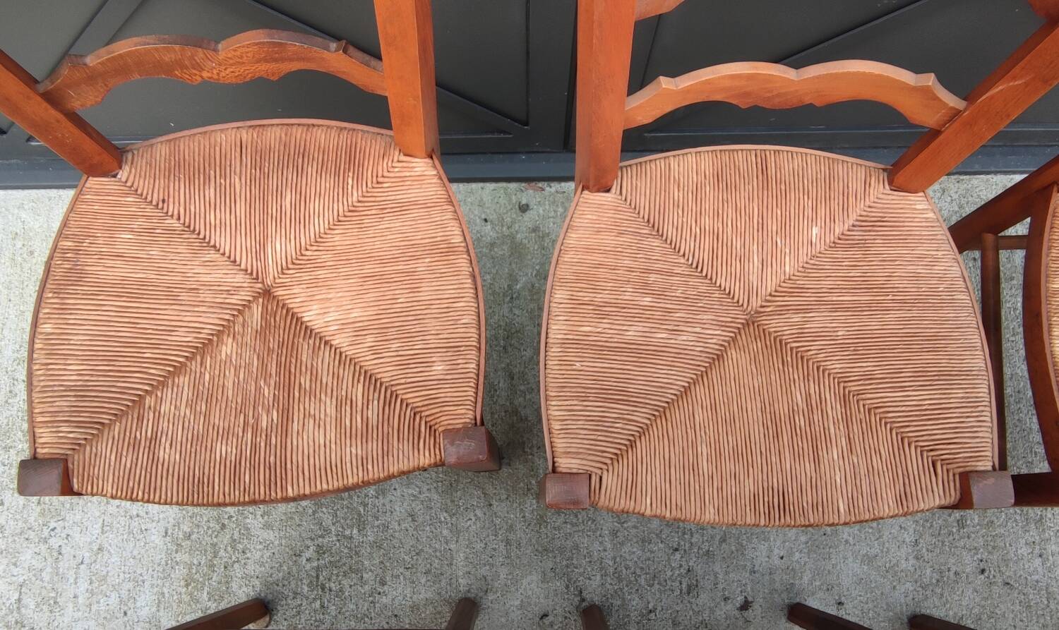 6 straw-seated Provençal chairs