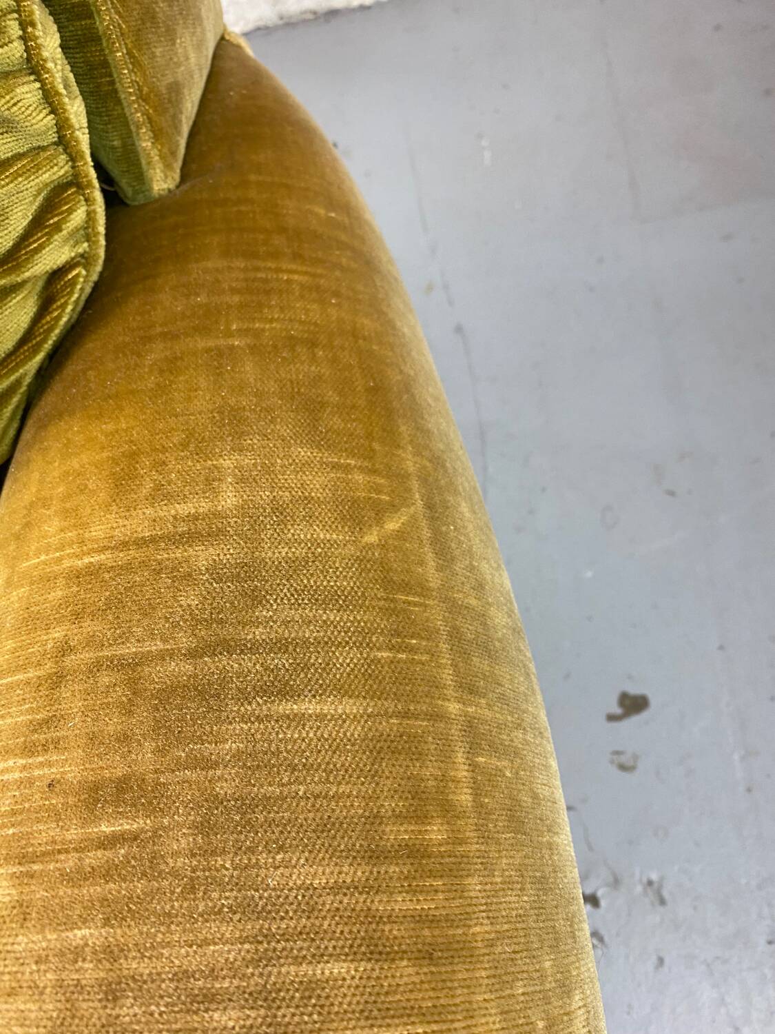 Fauteuil club vintage en tissu vert