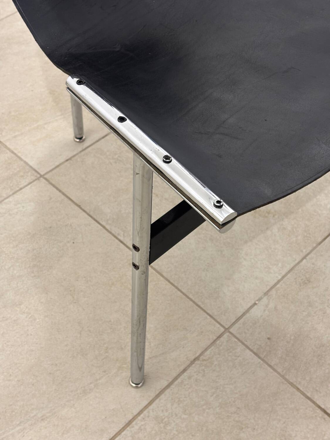 Pair of  T armchairs by Katavolos Little and Kelley, Laverne International