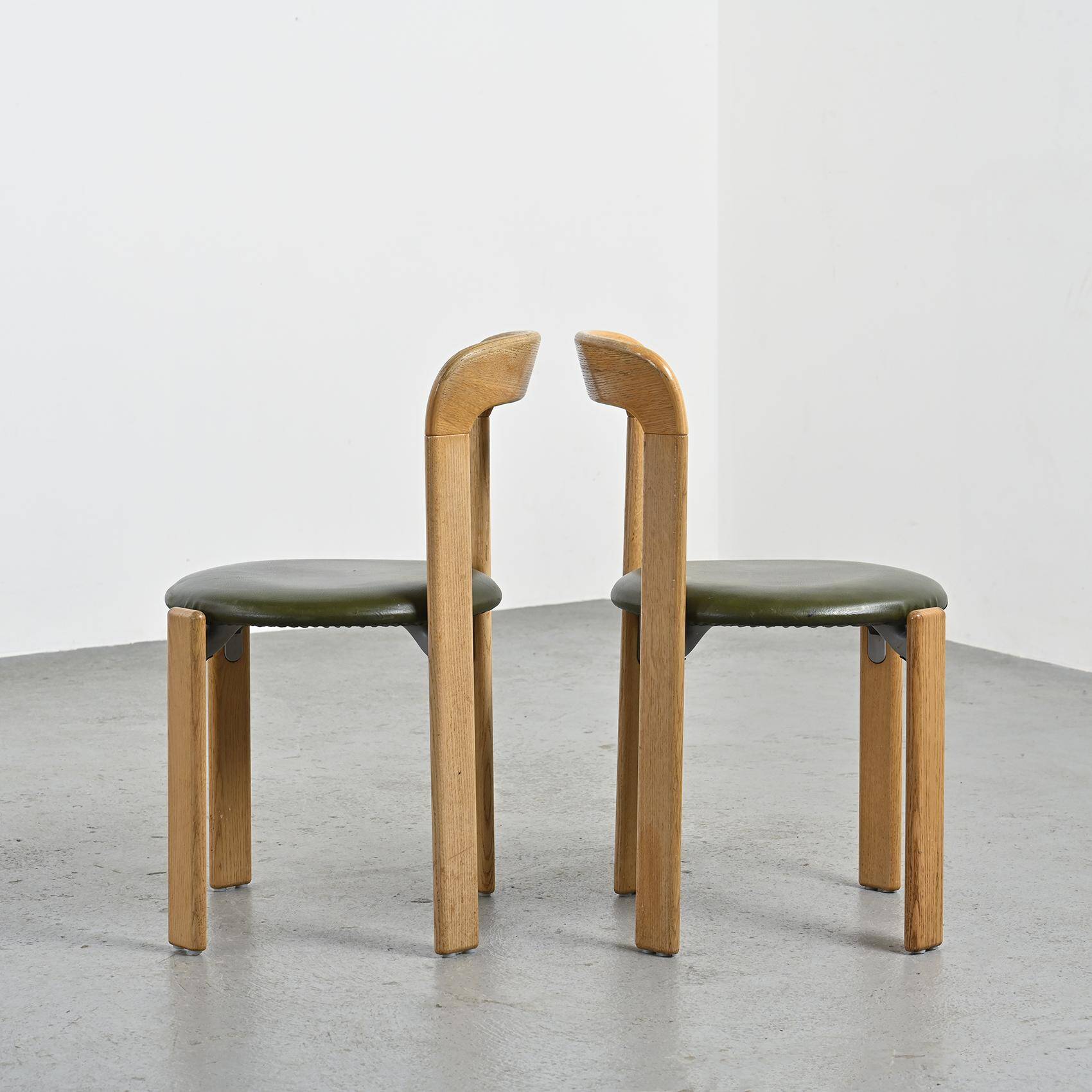 Suite de 4 chaises par Bruno Rey, Dietiker Switzerland