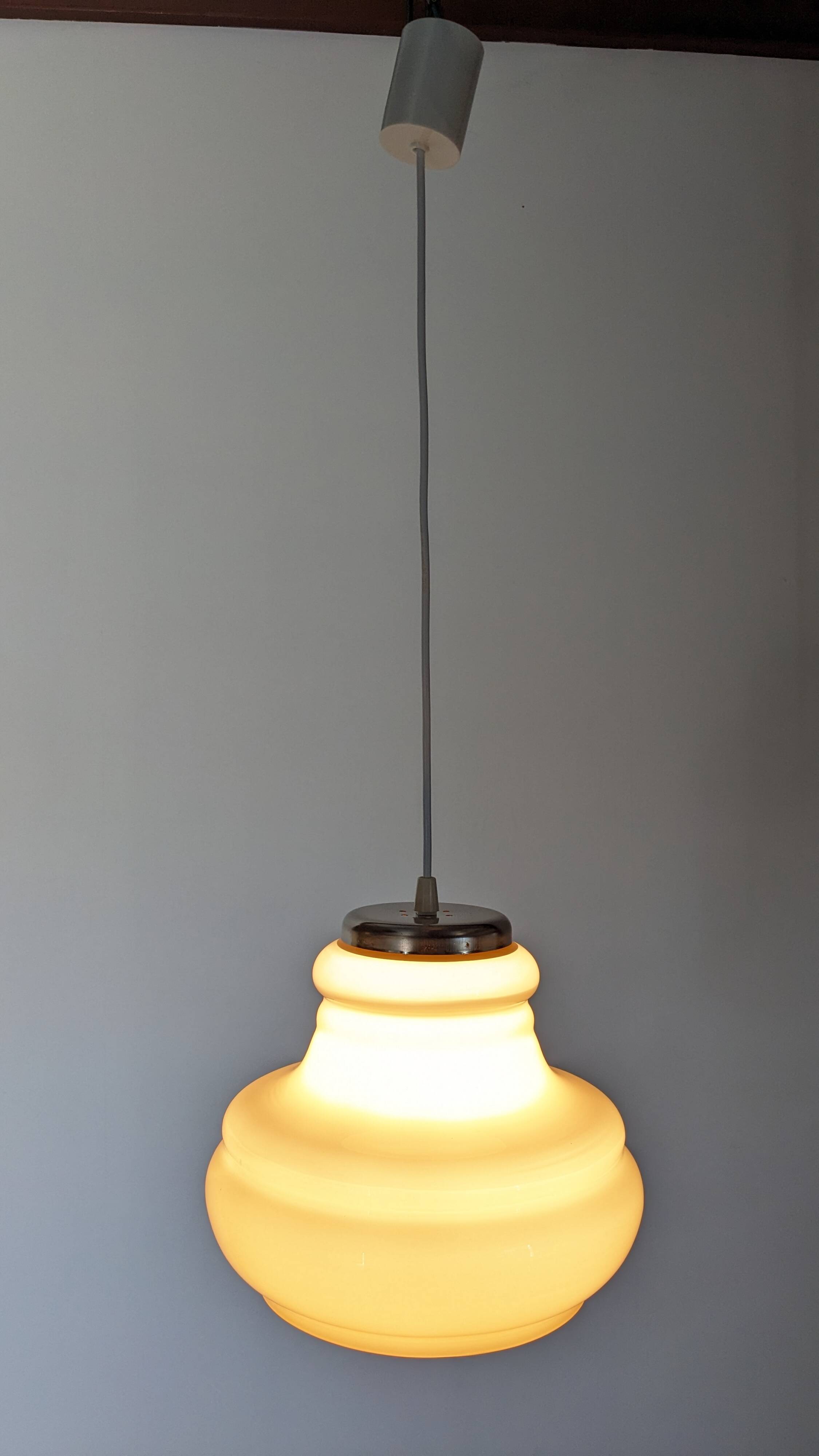 Suspension in caramel opaline, France around 1960.